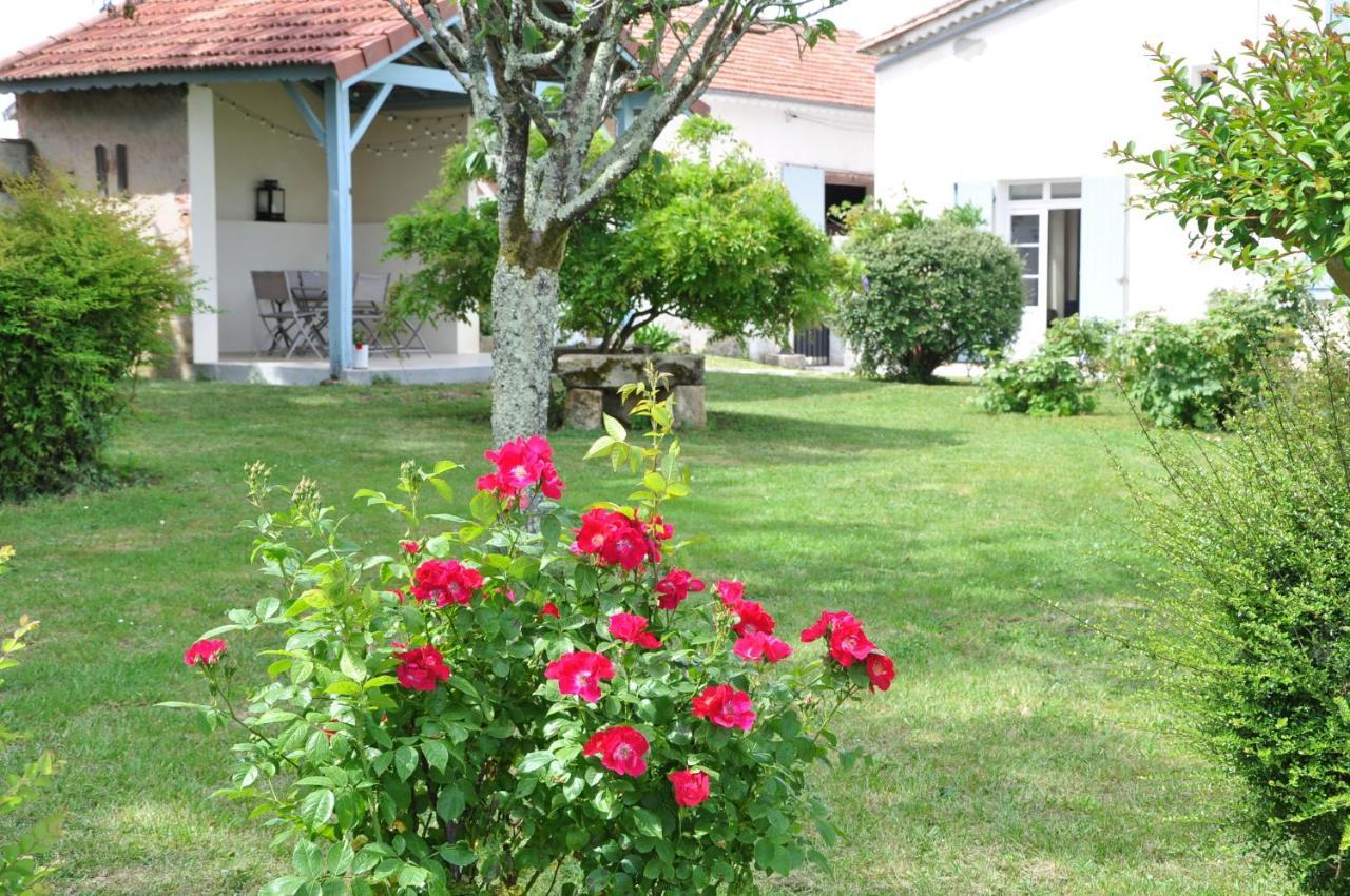 CLOS SAINT SAUVEUR - guesthouse au coeur des vignes sur le coteau Extérieur photo